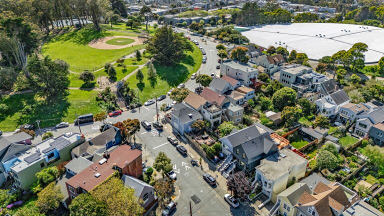 Image for 3 Unique Ways to Sell a House in San Francisco Bay Area